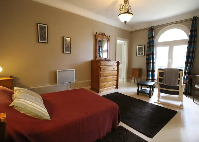 T2 52m², 4 Pers, Casino, Wifi, Parking - Fr-1-313-234 * Bagnères-de-Luchon